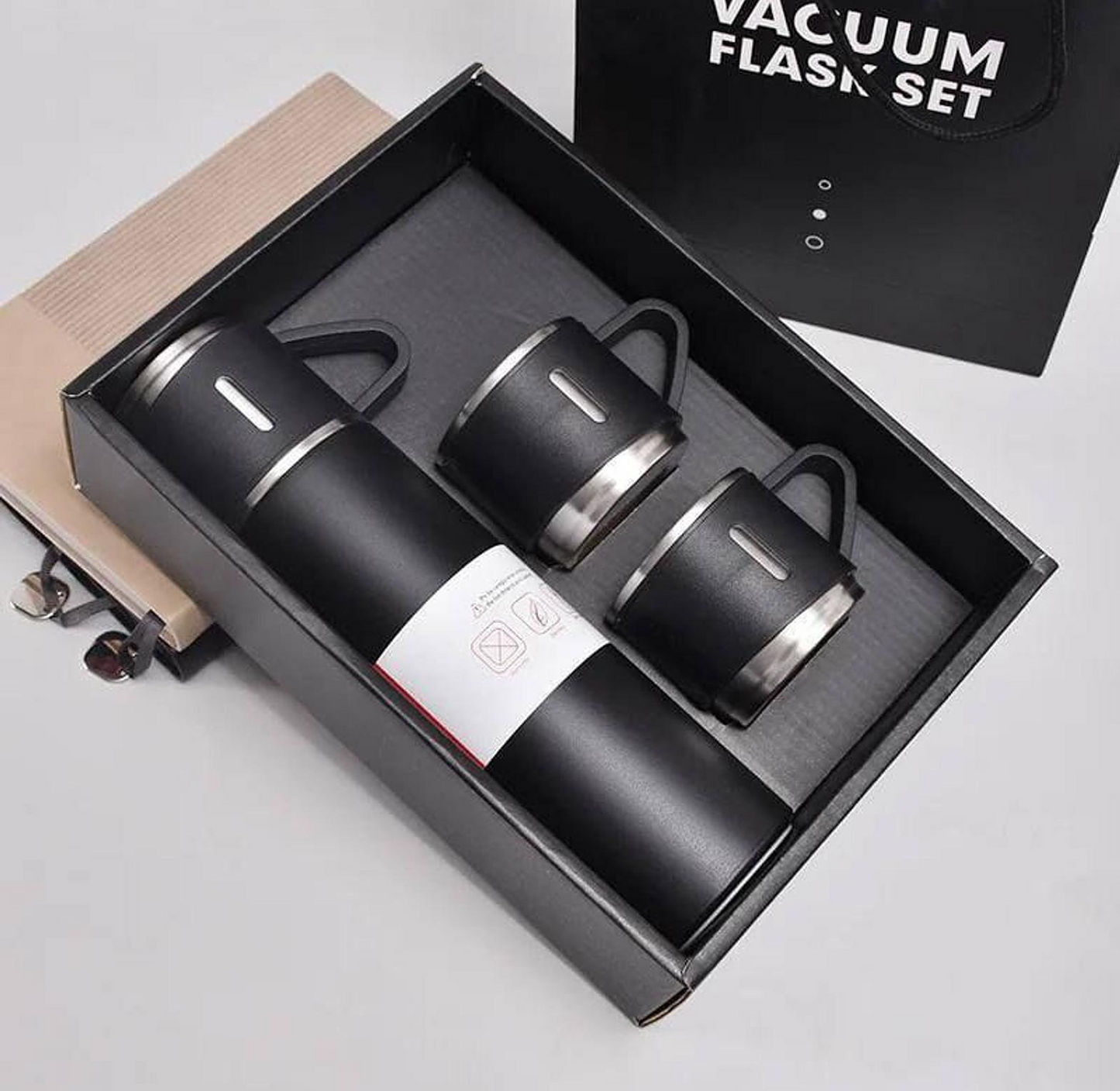 Non Breakable Flask Gift Set With 2 Cups