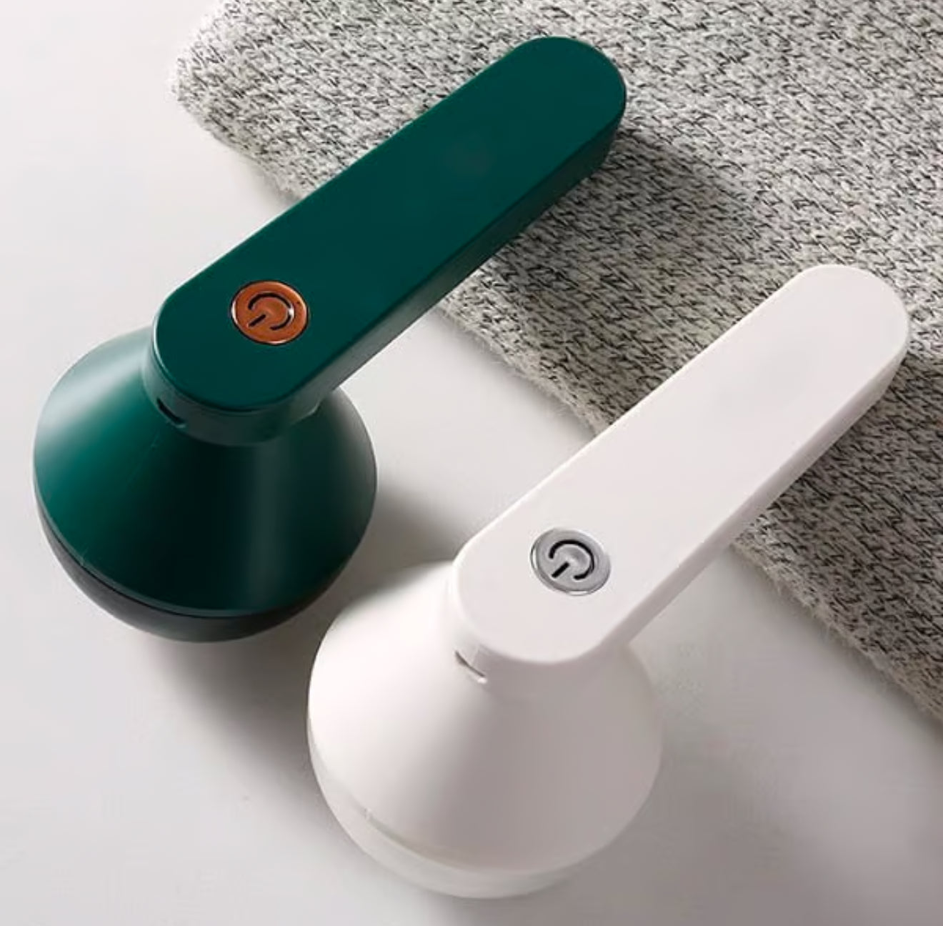 Rechargeable Electric Lint Remover – Portable Fabric Shaver for Clothes, Furniture, Carpets, and Lint Balls/Bobbles