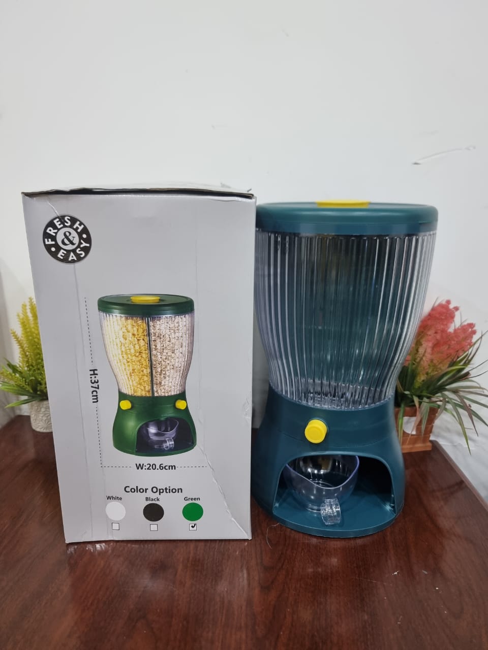 360 Degree Rotating Cereal Dispenser Food Storage Container